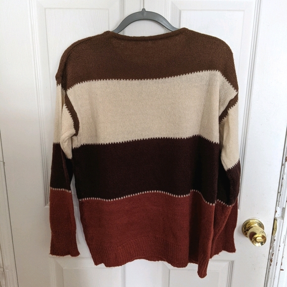 ❌SOLD❌ Color-Block Striped Sweater - Picture 2 of 3